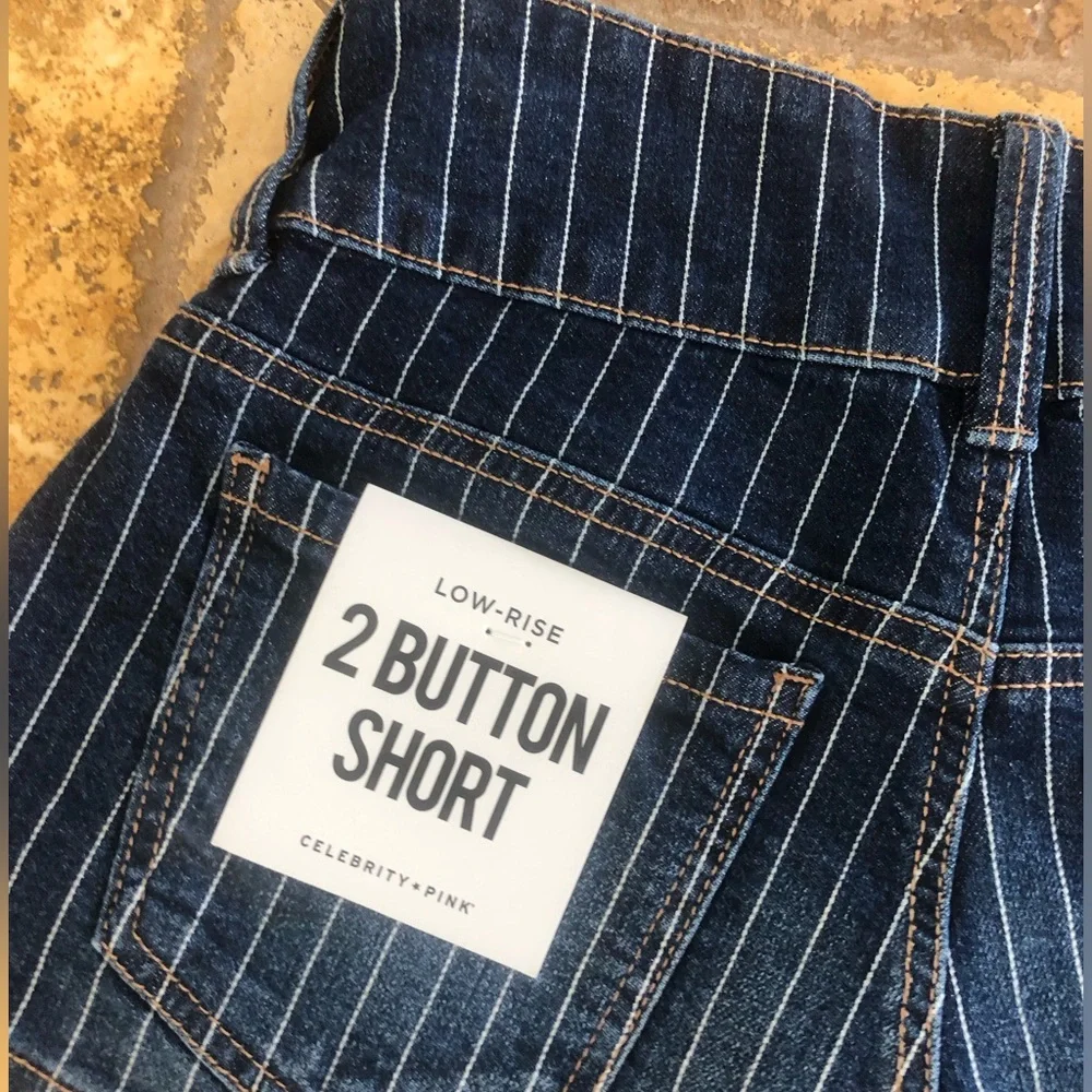 CELEBRITY PINK - NWT DARK BLUE PINSTRIPE DENIM SHORTS + WOMENS SIZE 1/25